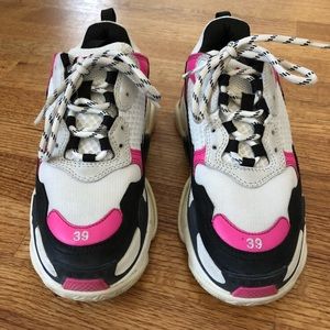 Balenciaga Triple S 39